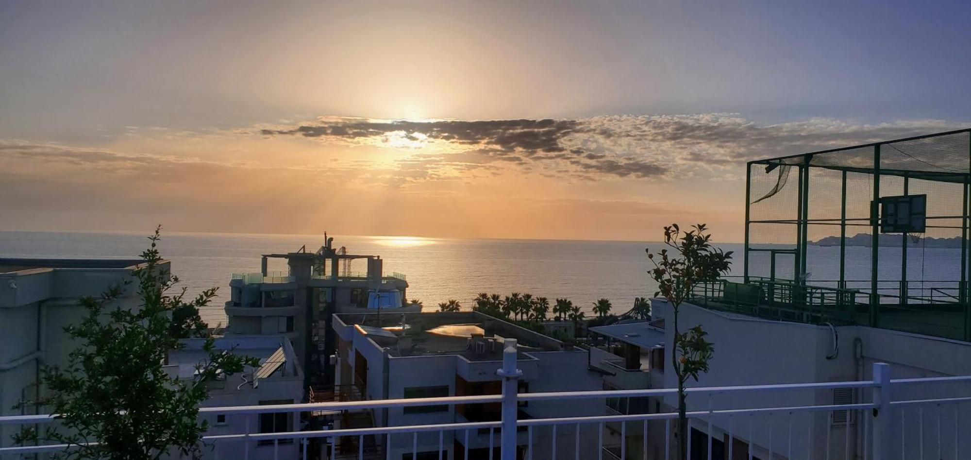 Paradise Rooftop Golem Golem  Exterior foto